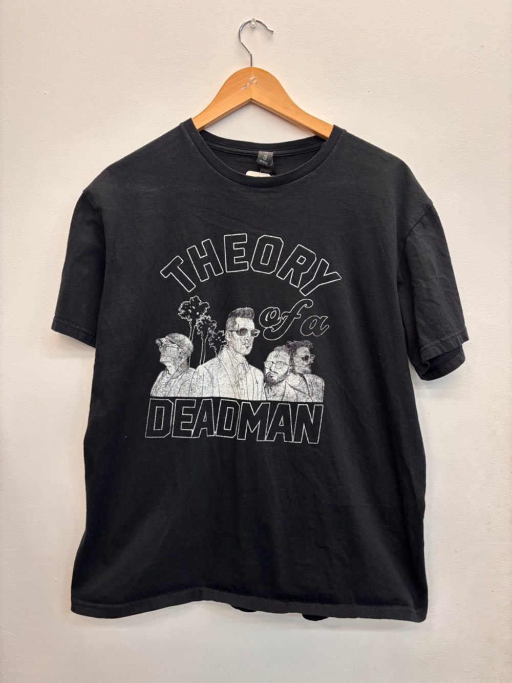 Theory of a Deadman 2022 Tour Black T-shirt Men’s Large Band Tee